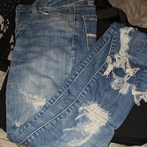 American Eagle High Rise Skinny Jeans with Distressing and Vintage Look